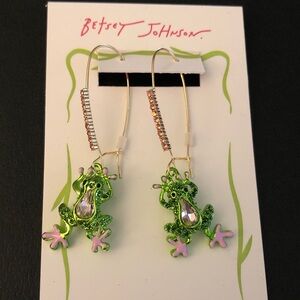 Betsey Johnson Gold Tone & Green Metallic Frog Drop Earrings Crystal Accents NWT